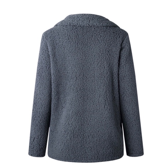 ✨Gray Colored Cozy Fleece Coat✨ - Picture 7 of 8